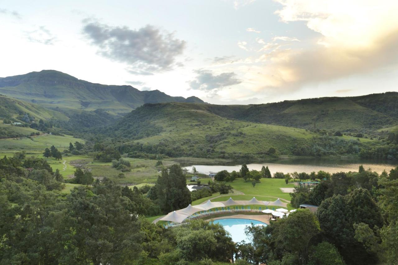 Drakensberg Sun Resort Cathkin Park Екстериор снимка