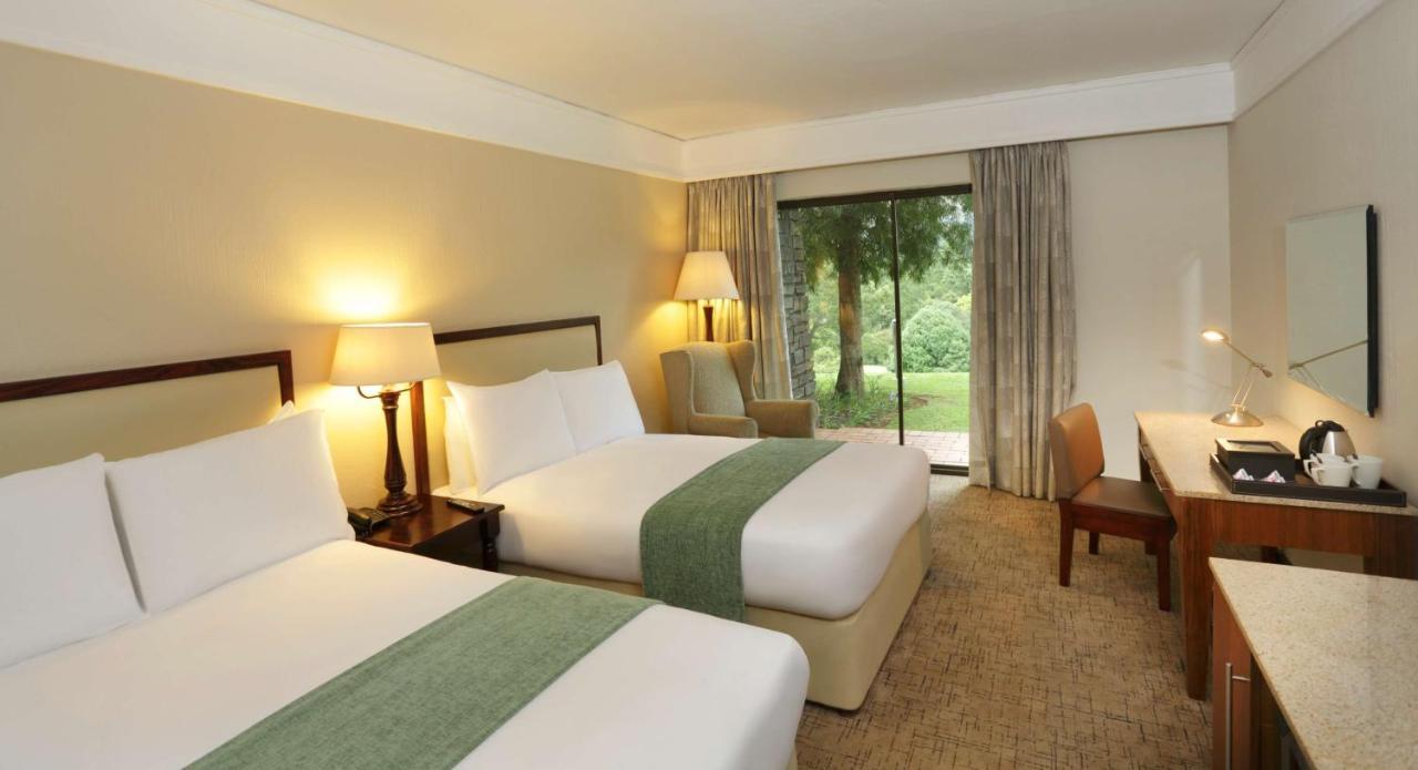 Drakensberg Sun Resort Cathkin Park Екстериор снимка