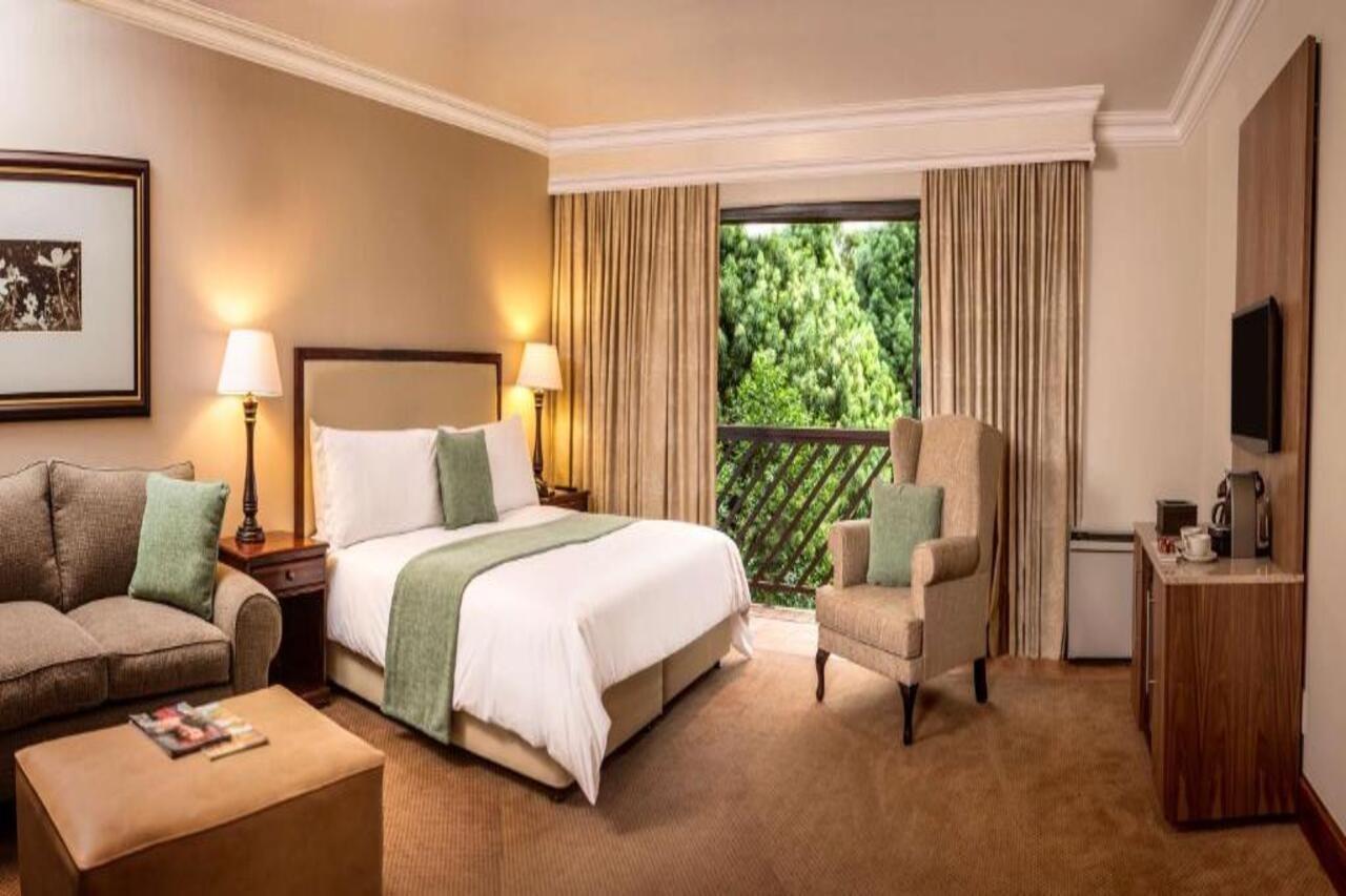 Drakensberg Sun Resort Cathkin Park Екстериор снимка