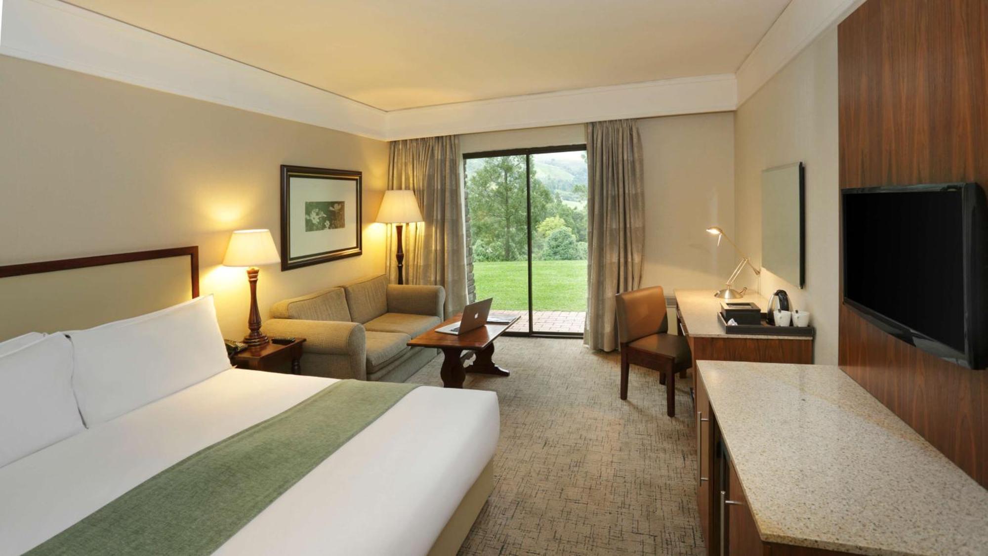 Drakensberg Sun Resort Cathkin Park Екстериор снимка