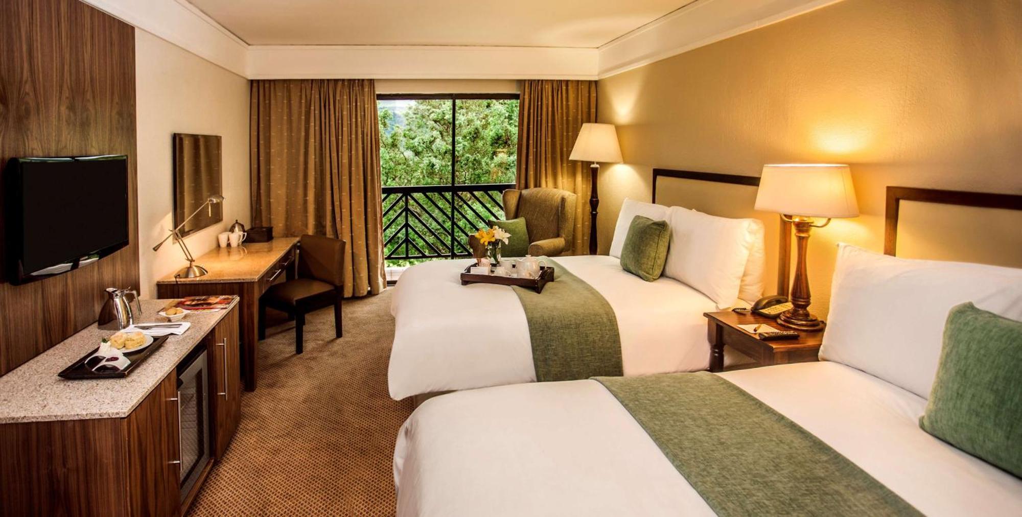 Drakensberg Sun Resort Cathkin Park Екстериор снимка