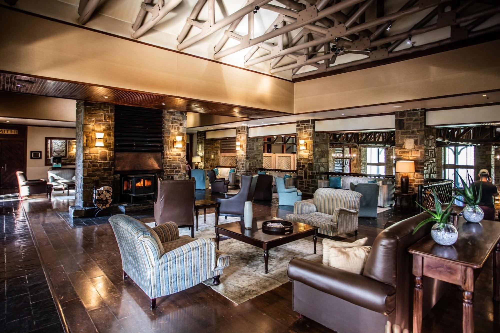 Drakensberg Sun Resort Cathkin Park Екстериор снимка