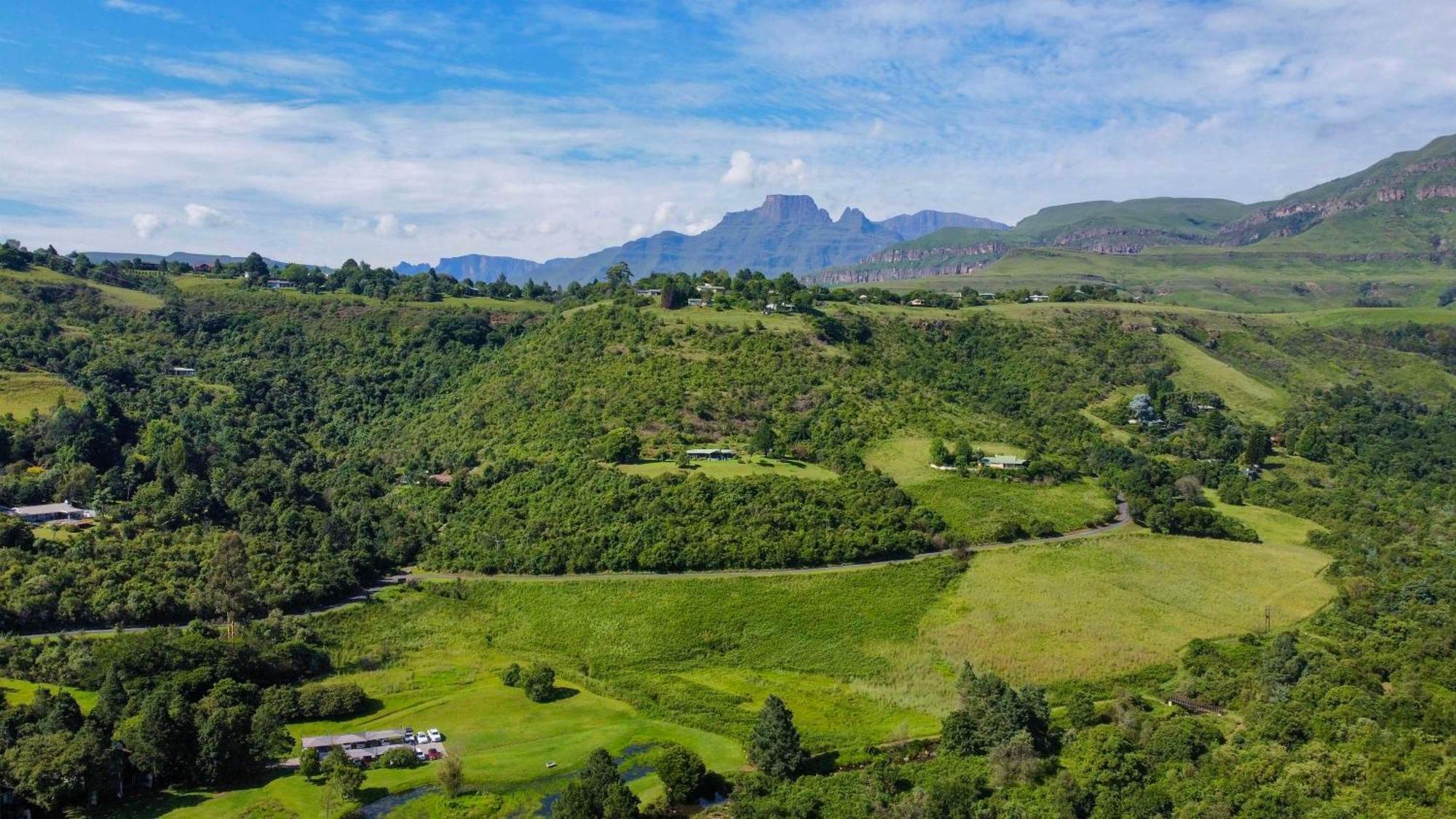 Drakensberg Sun Resort Cathkin Park Екстериор снимка