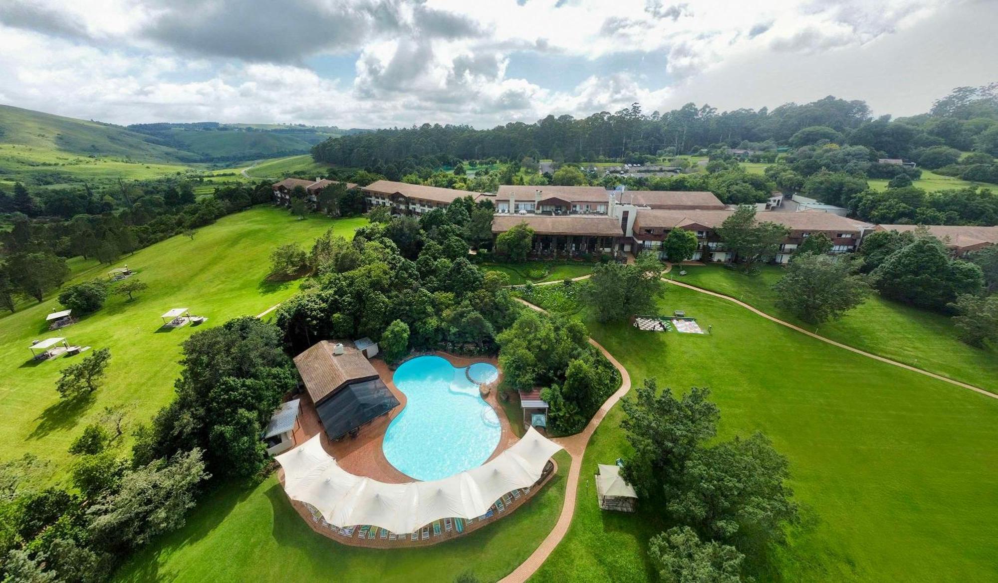Drakensberg Sun Resort Cathkin Park Екстериор снимка