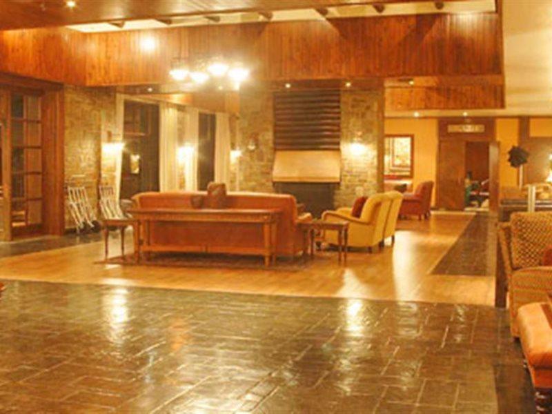 Drakensberg Sun Resort Cathkin Park Екстериор снимка